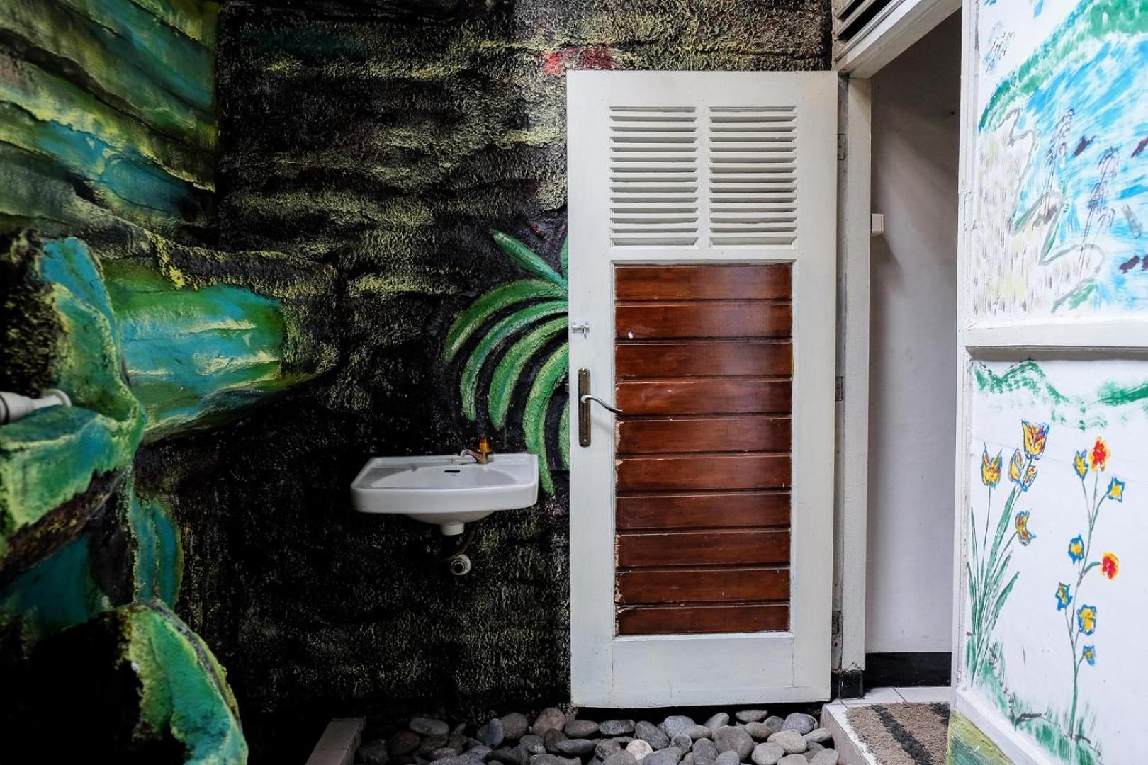 Reddoorz Plus Near Jalan Baru Bogor Extérieur photo
